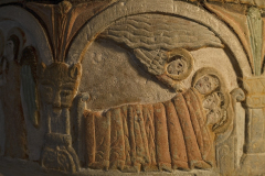 Dopfunt av sandsten från 1100-talets senare del, tillskriven Semi-Byzantios.