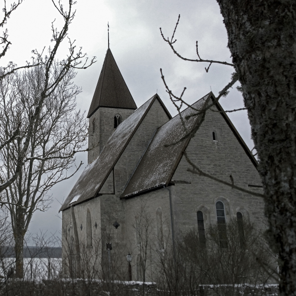 Endre kyrka från sydost