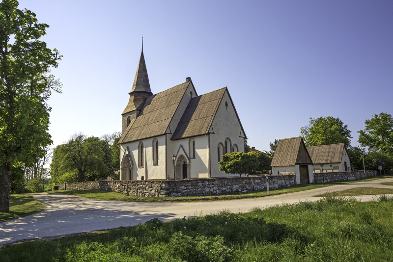 Fole kyrka från sydost