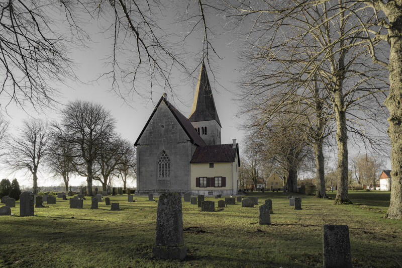 Follingbo kyrka från öster