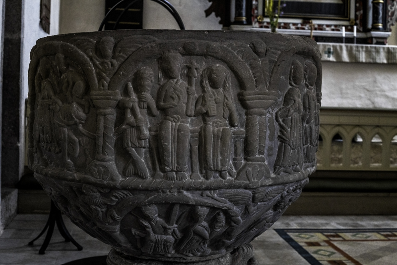 Dopfunt från 1100-talet, tillskriven Hegvald