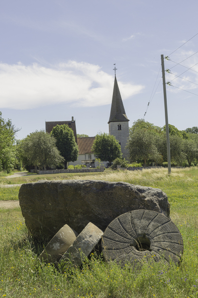 Halla kyrka från norr