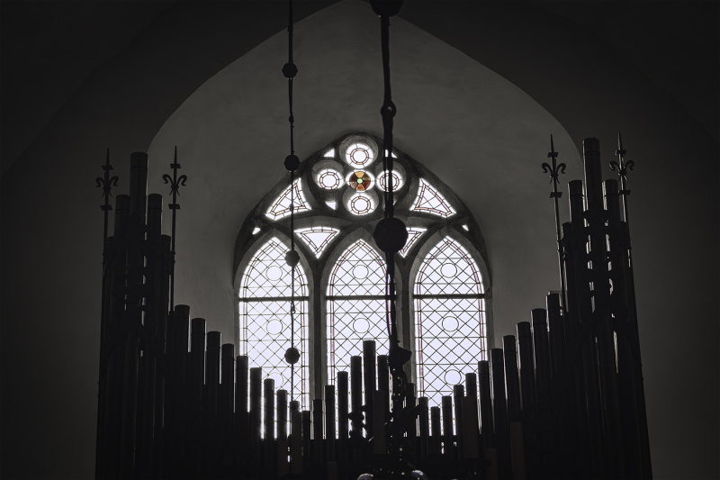 Fönster och orgel