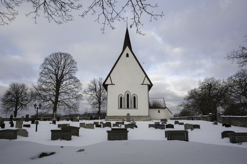 Lummelunda kyrka från öster
