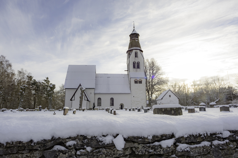 Lye kyrka norrifrån