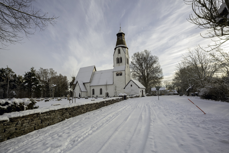 Lye kyrka norrifrån
