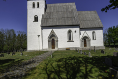 Norrlanda kyrka söderifrån