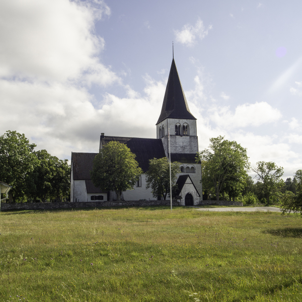 Rute kyrka från norr