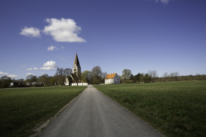 Stenkyrka kyrka från nordost