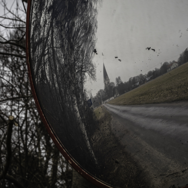 B06A7965-Stenkyrka-exterior-beskuren-1400