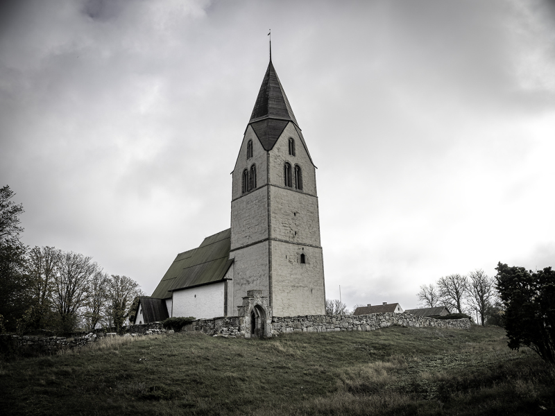 Sundre kyrka från nordväst