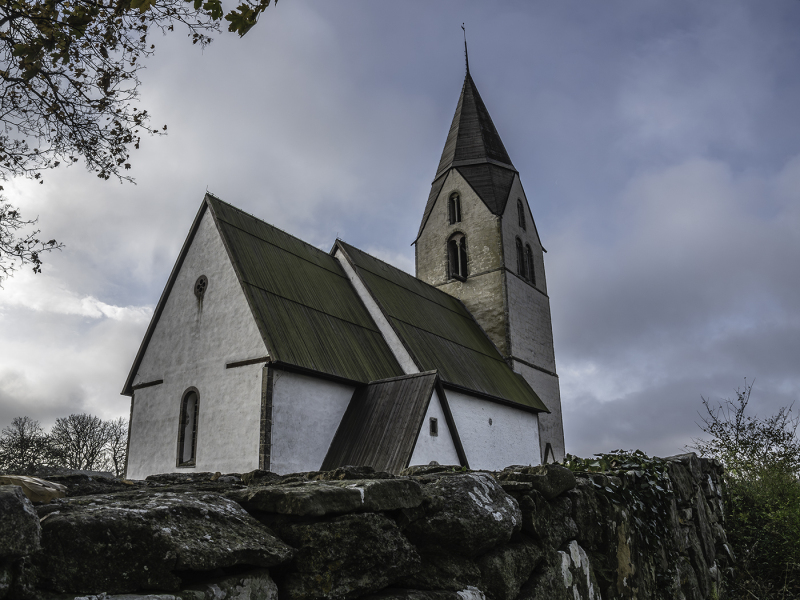 Sundre kyrka från nordost