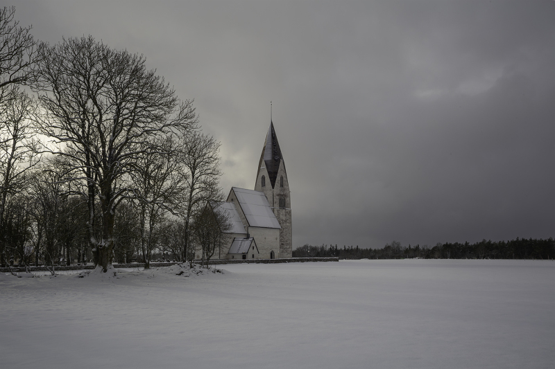 Tofta kyrka från nordost