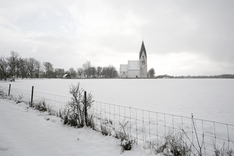 Tofta kyrka från norr
