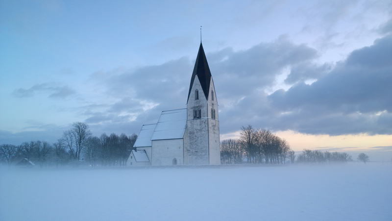 Tofta kyrka från nordväst