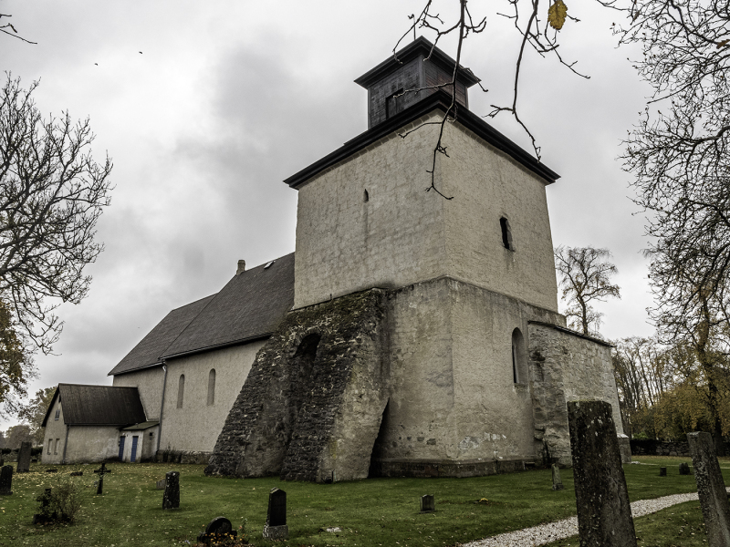 Vamlingbo kyrka från nordväst