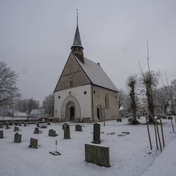 Västergarn kyrka västerifrån