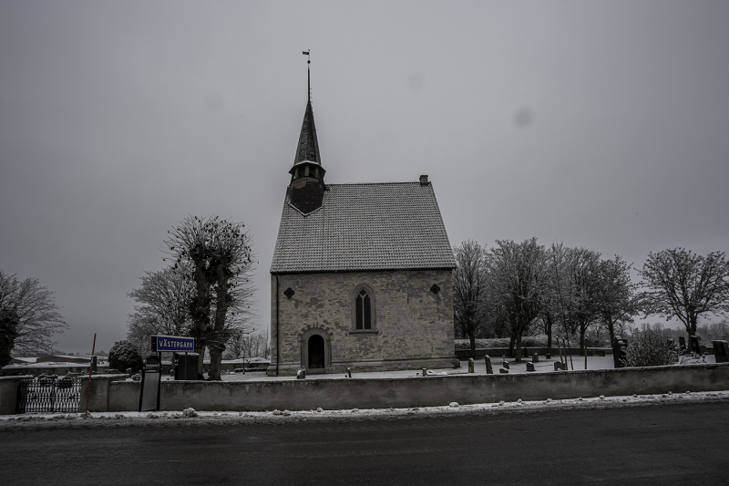 Västergarn kyrka söderifrån