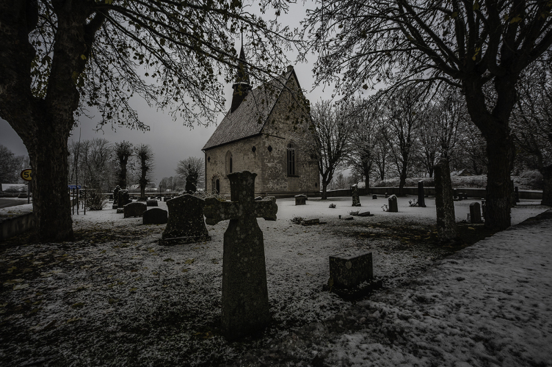 Västergarn kyrka från sydost
