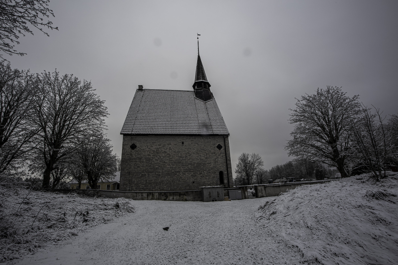 Västergarn kyrka norrifrån