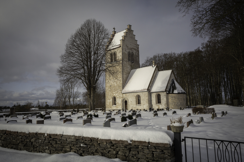 Västerhejde kyrka från sydost