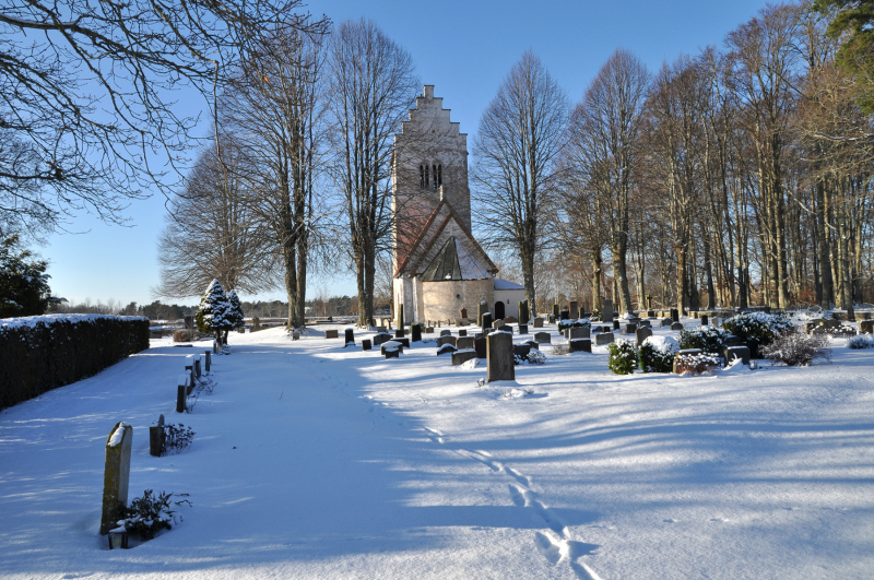 Västerhejde kyrka från öster